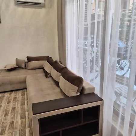 студио лазур Apartament *