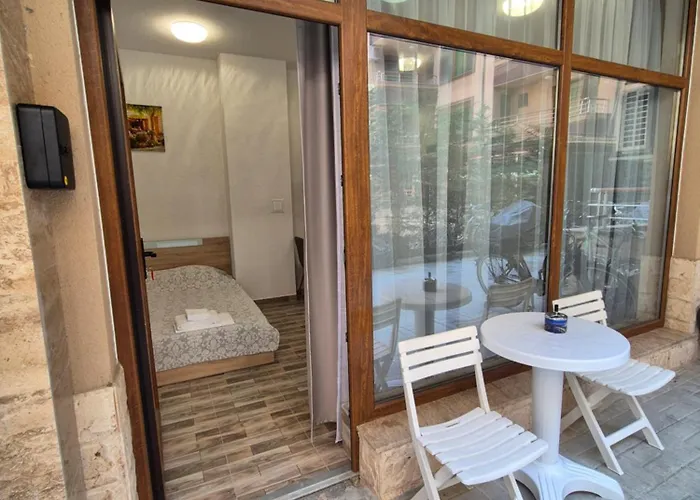 Appartamento студио лазур Pomorie